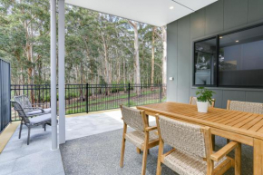 Karri Forest Vista-peaceful home with forest views Margaret River